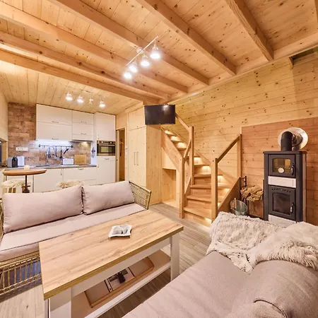 Luxe Timber & Yoga Loft By Interhome Chalé